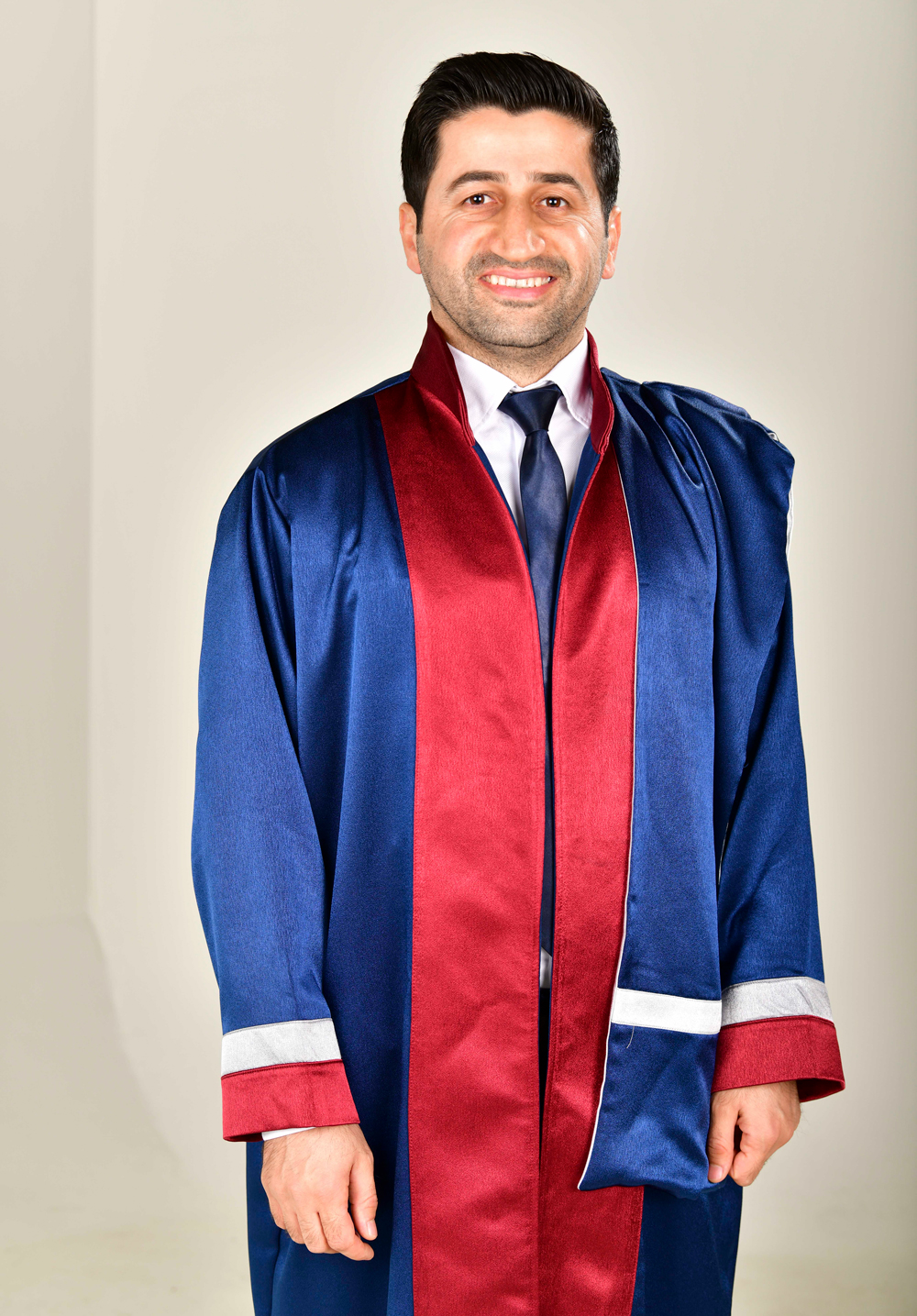Lecturer Emin Aksan