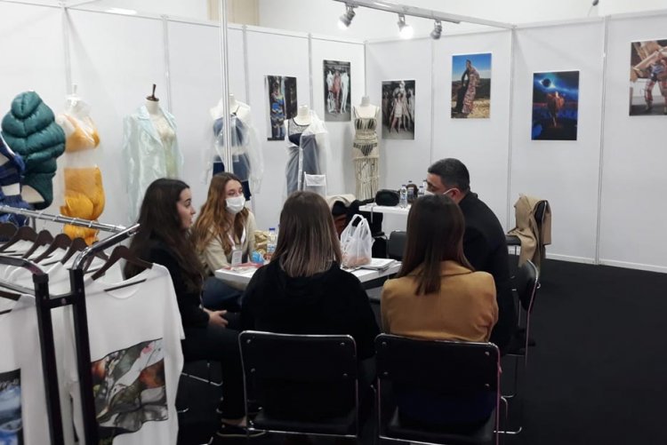 Meslek Yüksekokulu Moda Tasarımı Programı LINEXPO İç Giyim Fuarı’na Katıldı