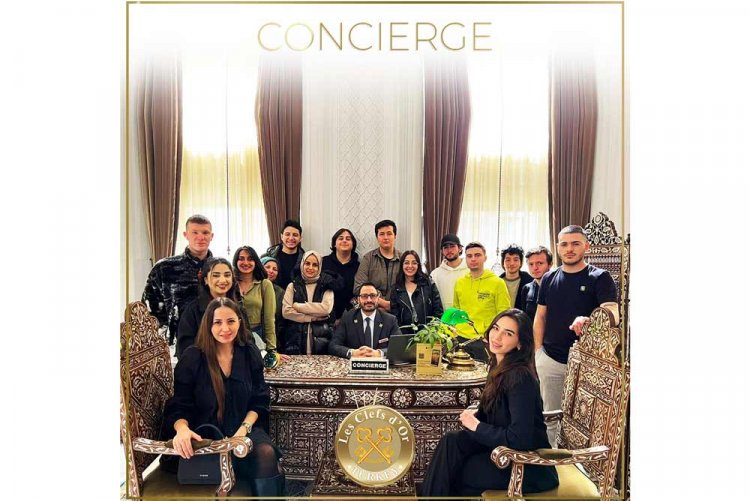 Turizm ve Otel İşletmeciliği Programı Öğrencileri, Ajwa Sultanahmet Hotel’de Uygulamalı Concierge Eğitimi Aldılar