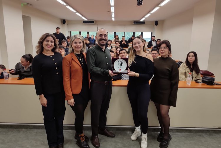 “Gümrük Müşavirliği: Dış Ticaretin Anahtarı”