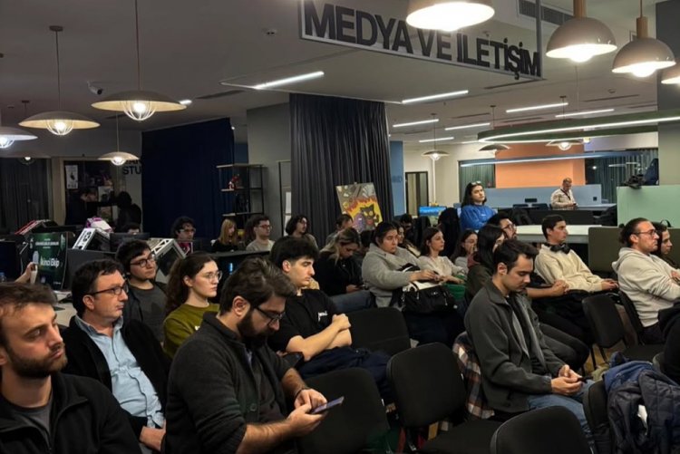 "Kuantumun Garip Dünyası: Gerçeklik Ne Kadar Gerçek?"