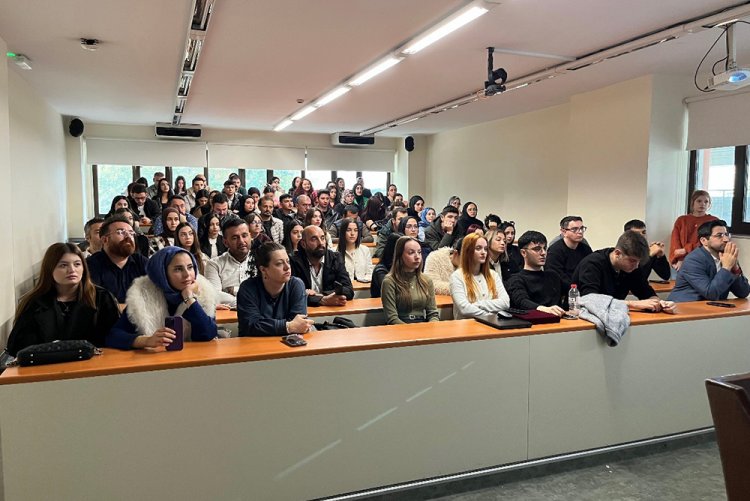 “Sağlık Sektörünün Mevcut Konumu ve Geleceği”