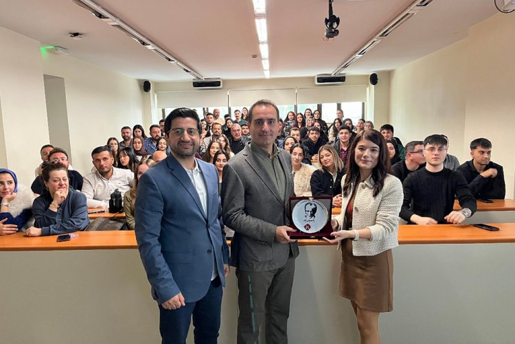 “Sağlık Sektörünün Mevcut Konumu ve Geleceği”