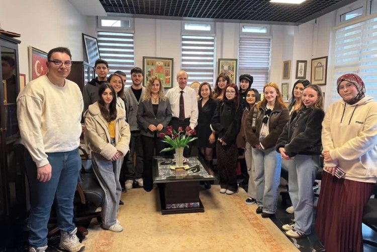 Marmara Üniversitesi Prof. Dr. Orhan Oğuz Kütüphanesi Teknik Gezisi