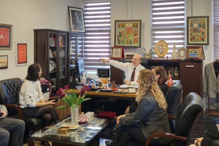 Marmara Üniversitesi Prof. Dr. Orhan Oğuz Kütüphanesi Teknik Gezisi