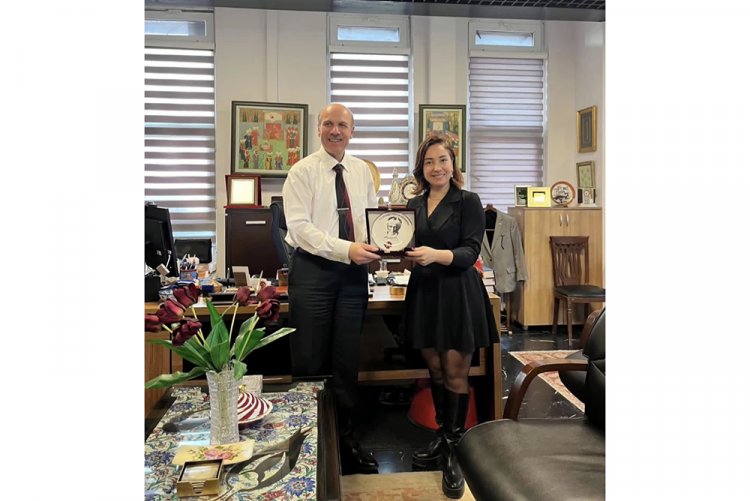 Marmara Üniversitesi Prof. Dr. Orhan Oğuz Kütüphanesi Teknik Gezisi