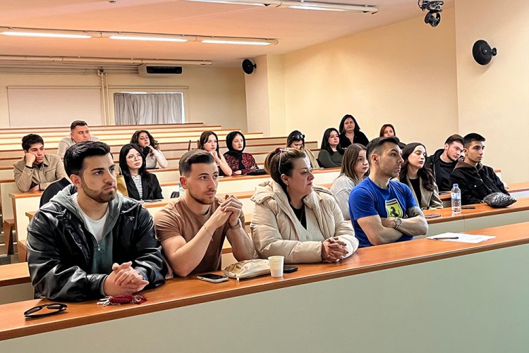 “Arama Motoru Optimizasyonundan Üretken Motor Optimizasyonuna (SEO’dan GEO’ya)”