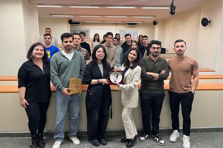 “Arama Motoru Optimizasyonundan Üretken Motor Optimizasyonuna (SEO’dan GEO’ya)”