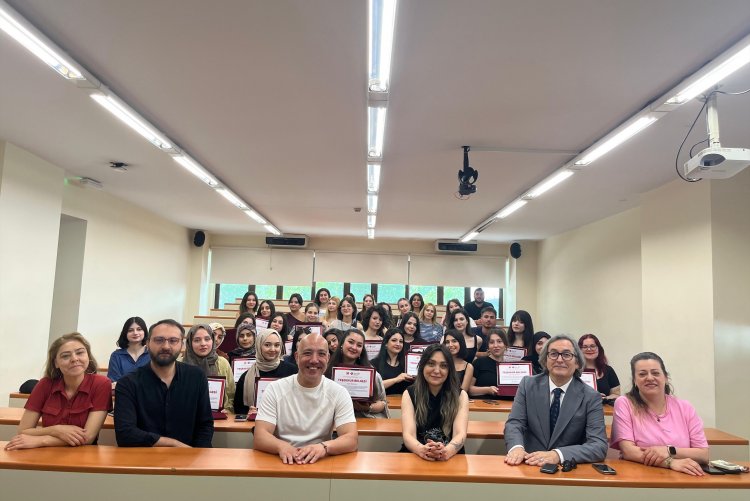 Moda Tasarımı Programı ile Çin Büyükelçiliği Arasında İş Birliği Projesi 