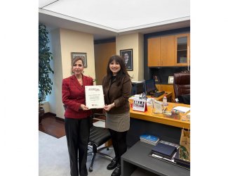 Dr. Öğr. Üyesi Emine Anık'a Akademik Teşvik Ödülü