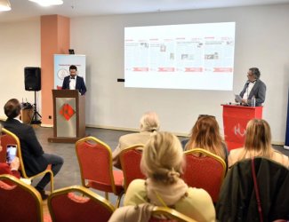 “Işığın Peşinde: Bilim ve Sanatın Kesiştiği Nokta”