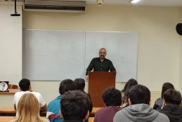 “Gümrük Müşavirliği: Dış Ticaretin Anahtarı”